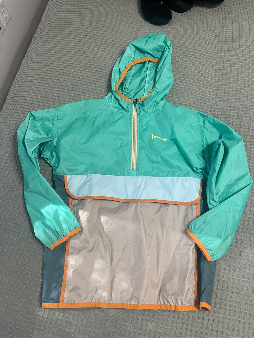 Cotopaxi Lightweight Teal Packable Kids Windbreaker rain Jacket youth medium